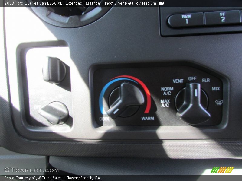 Ingot Silver Metallic / Medium Flint 2013 Ford E Series Van E350 XLT Extended Passenger