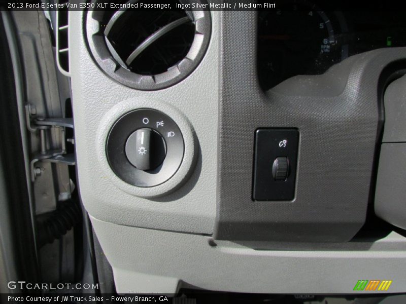 Ingot Silver Metallic / Medium Flint 2013 Ford E Series Van E350 XLT Extended Passenger