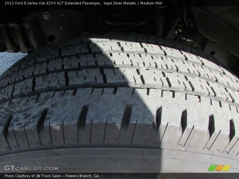Ingot Silver Metallic / Medium Flint 2013 Ford E Series Van E350 XLT Extended Passenger