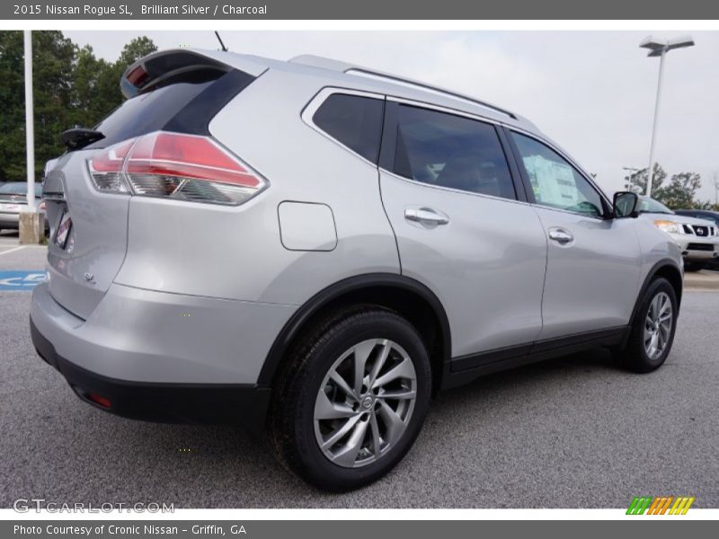 Brilliant Silver / Charcoal 2015 Nissan Rogue SL