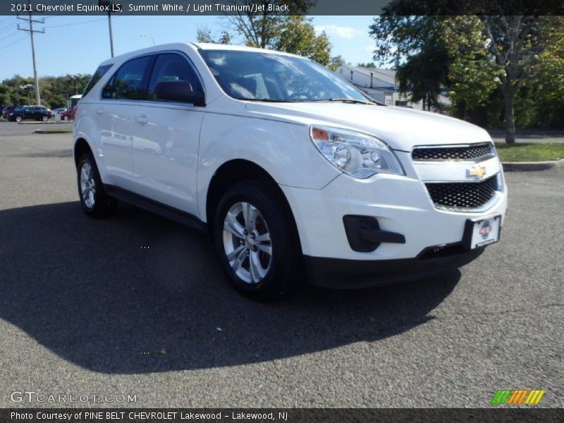 Summit White / Light Titanium/Jet Black 2011 Chevrolet Equinox LS