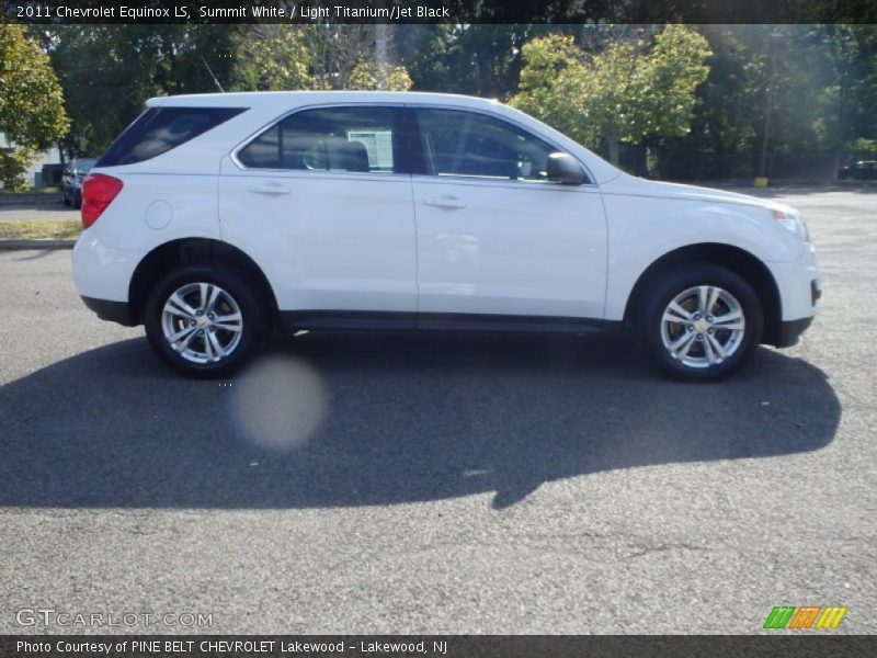 Summit White / Light Titanium/Jet Black 2011 Chevrolet Equinox LS