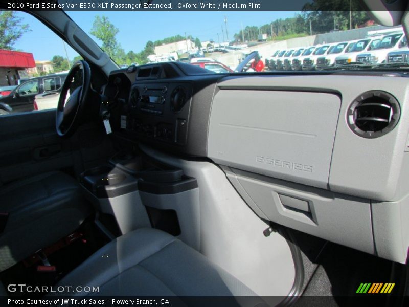 Oxford White / Medium Flint 2010 Ford E Series Van E350 XLT Passenger Extended