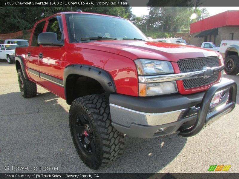 Victory Red / Tan 2005 Chevrolet Silverado 1500 Z71 Crew Cab 4x4
