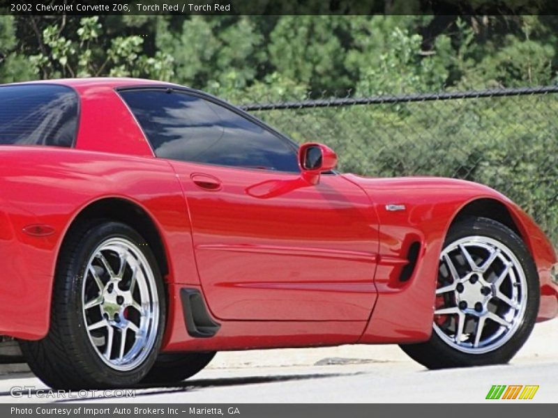 Torch Red / Torch Red 2002 Chevrolet Corvette Z06
