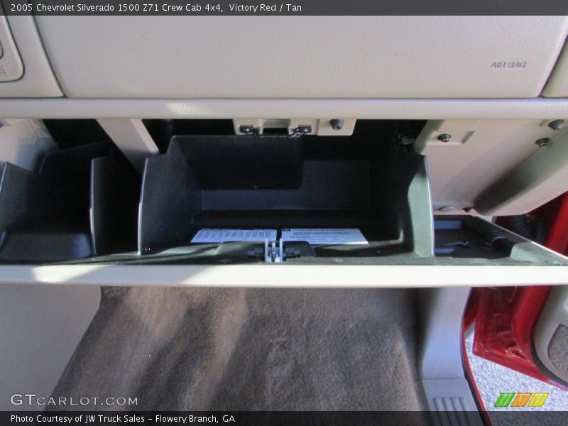 Victory Red / Tan 2005 Chevrolet Silverado 1500 Z71 Crew Cab 4x4