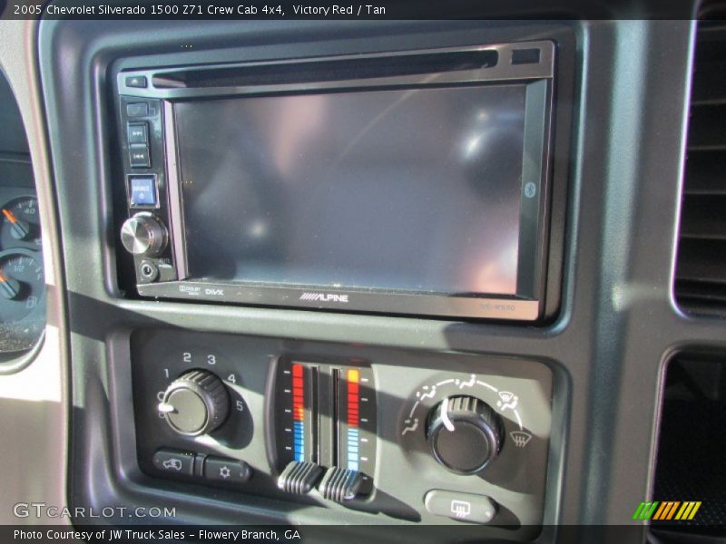 Victory Red / Tan 2005 Chevrolet Silverado 1500 Z71 Crew Cab 4x4