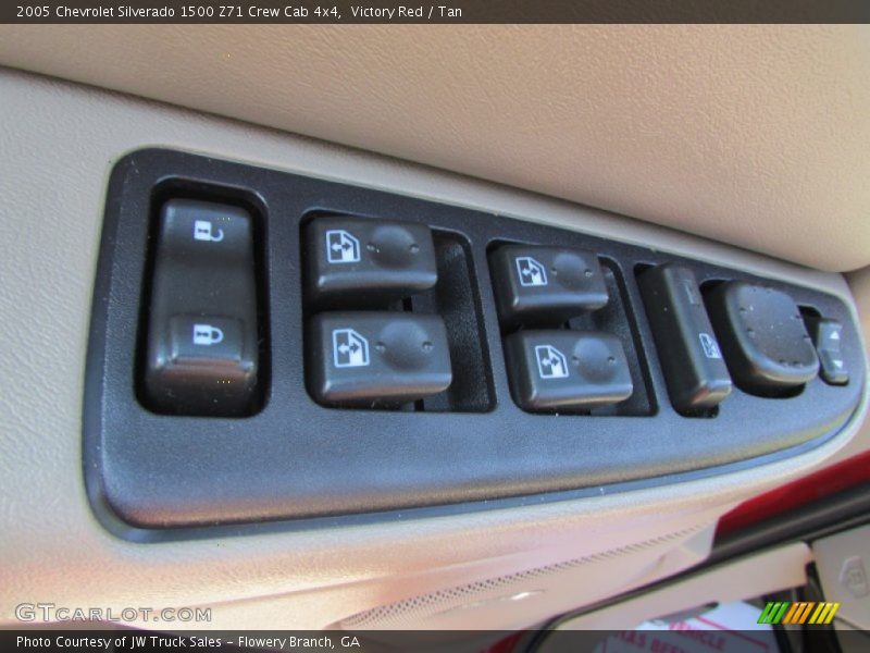 Victory Red / Tan 2005 Chevrolet Silverado 1500 Z71 Crew Cab 4x4