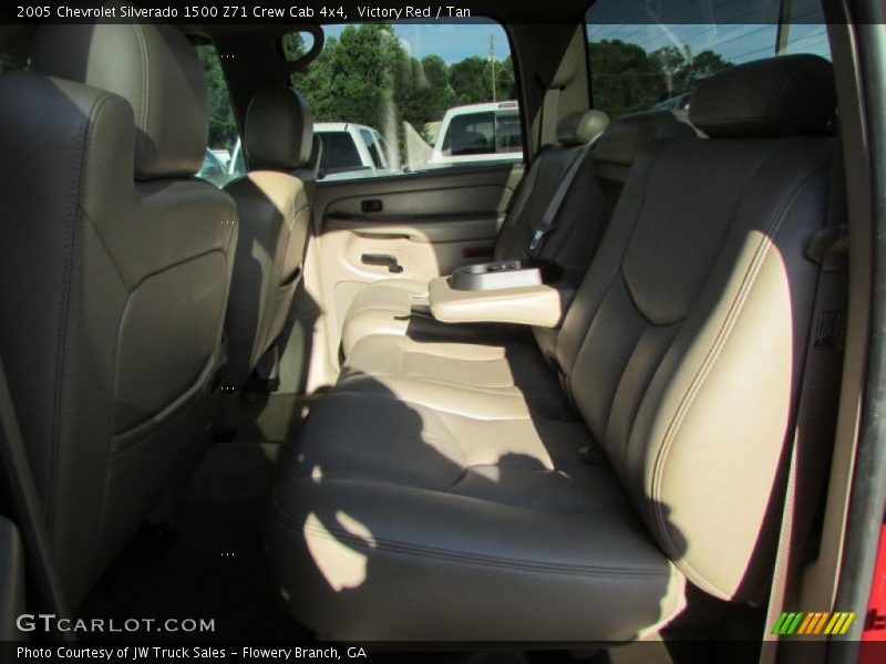 Victory Red / Tan 2005 Chevrolet Silverado 1500 Z71 Crew Cab 4x4