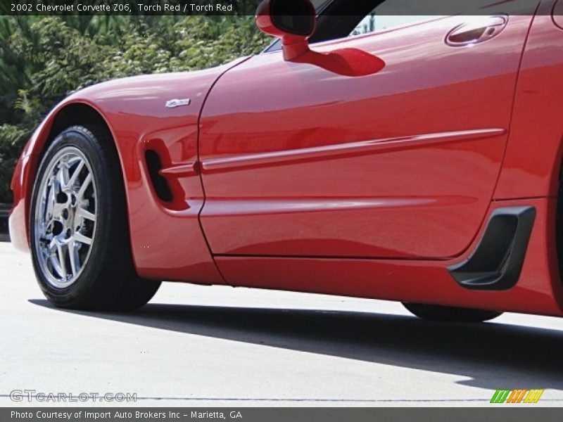 Torch Red / Torch Red 2002 Chevrolet Corvette Z06