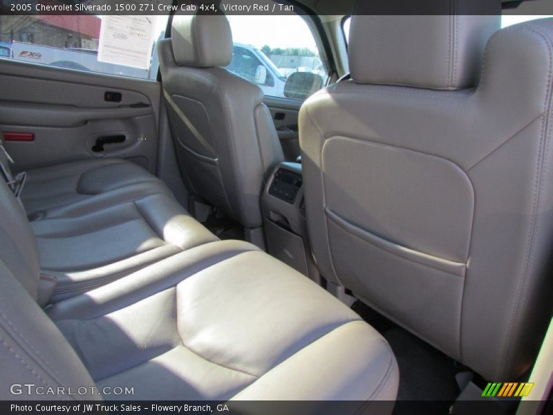 Victory Red / Tan 2005 Chevrolet Silverado 1500 Z71 Crew Cab 4x4