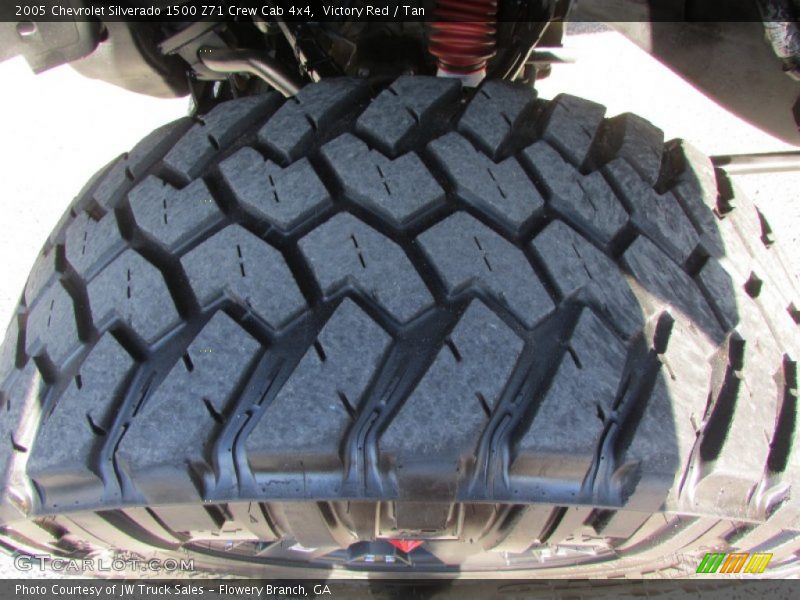 Victory Red / Tan 2005 Chevrolet Silverado 1500 Z71 Crew Cab 4x4