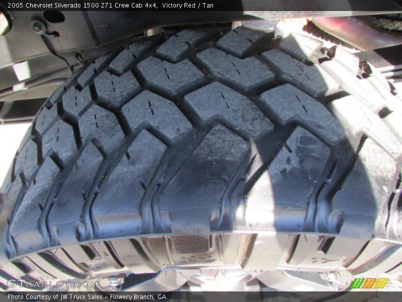 Victory Red / Tan 2005 Chevrolet Silverado 1500 Z71 Crew Cab 4x4