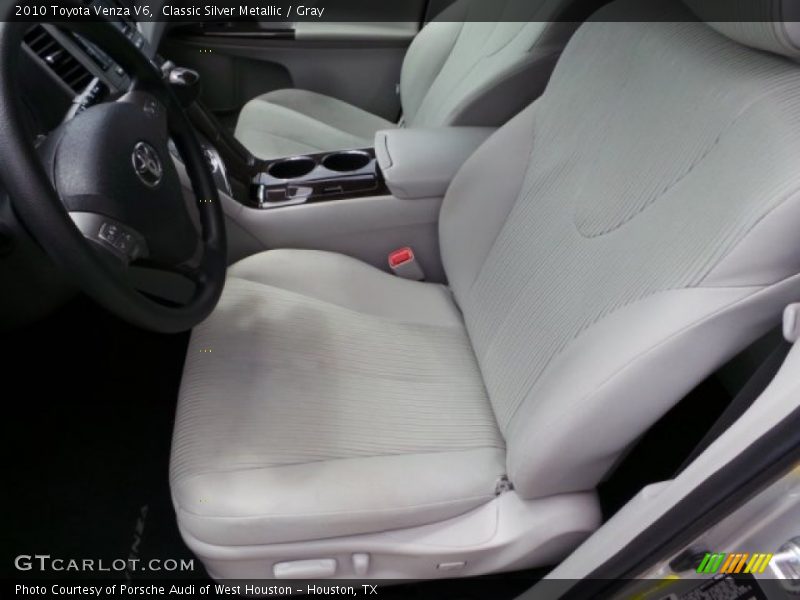 Classic Silver Metallic / Gray 2010 Toyota Venza V6