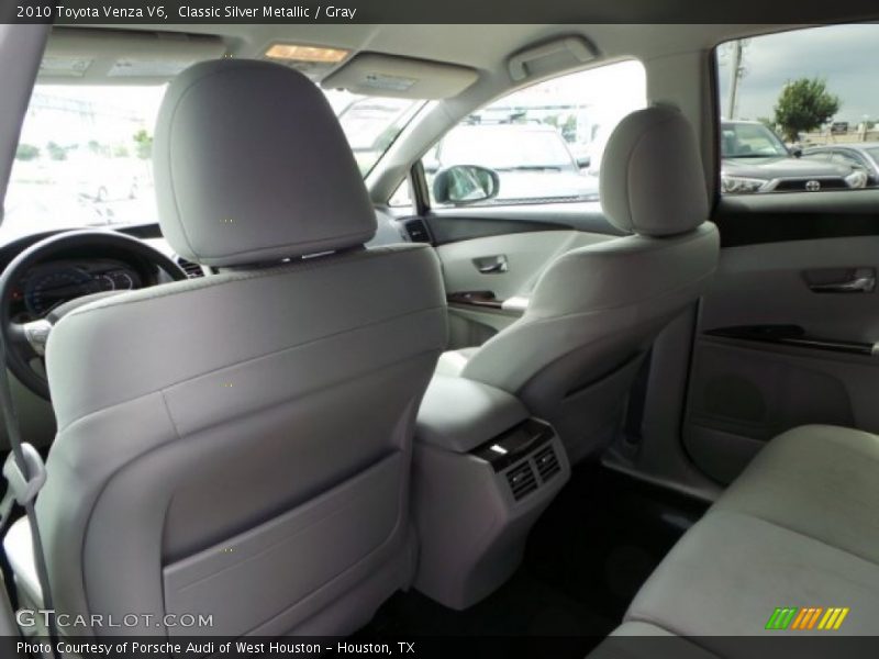 Classic Silver Metallic / Gray 2010 Toyota Venza V6