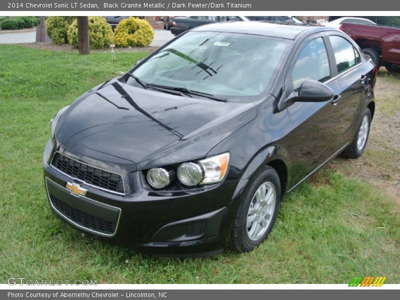 Front 3/4 View of 2014 Sonic LT Sedan