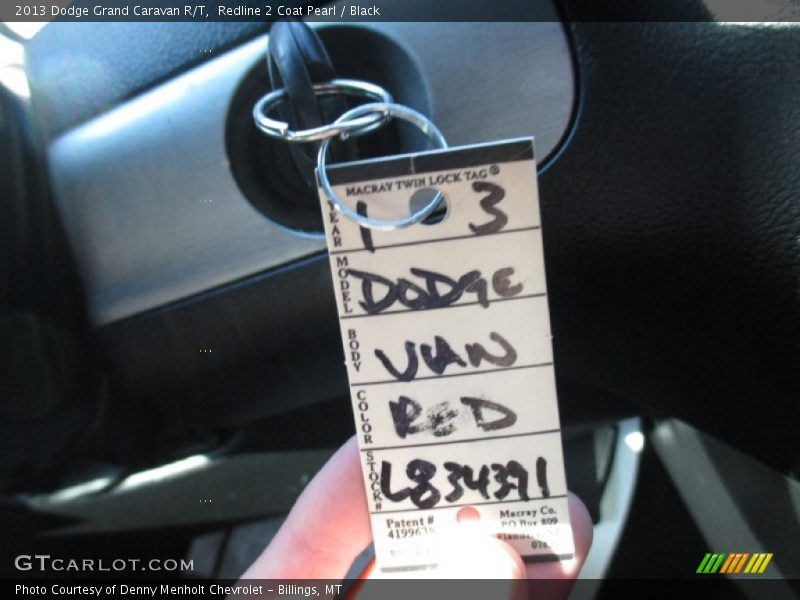 Redline 2 Coat Pearl / Black 2013 Dodge Grand Caravan R/T