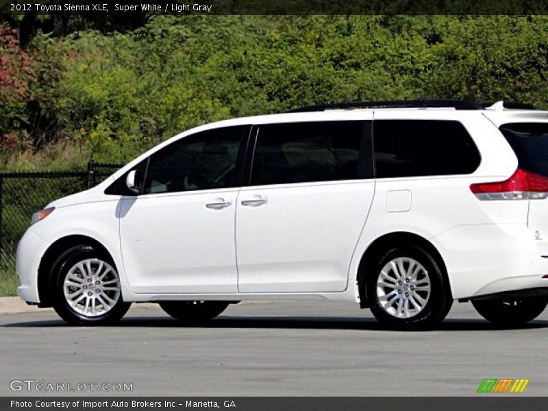 Super White / Light Gray 2012 Toyota Sienna XLE