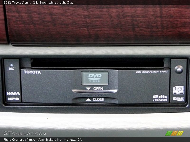 Super White / Light Gray 2012 Toyota Sienna XLE