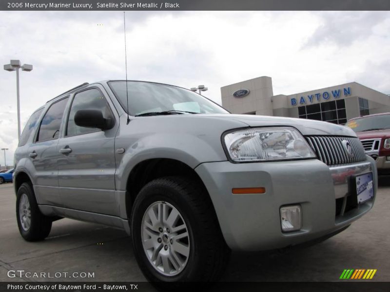 Satellite Silver Metallic / Black 2006 Mercury Mariner Luxury