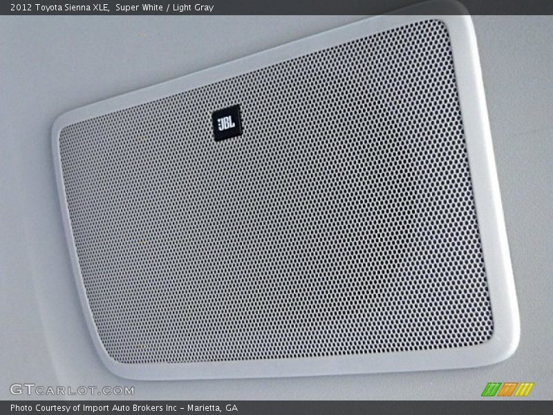 Super White / Light Gray 2012 Toyota Sienna XLE