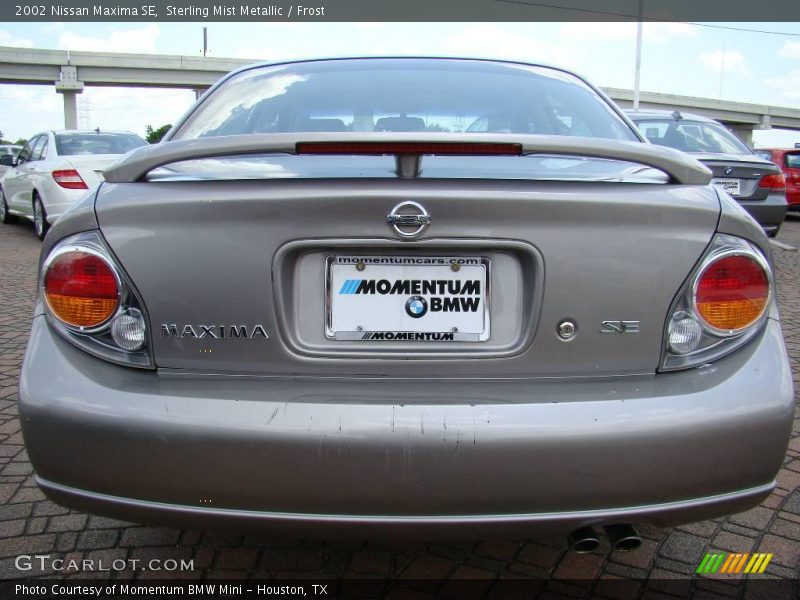 Sterling Mist Metallic / Frost 2002 Nissan Maxima SE