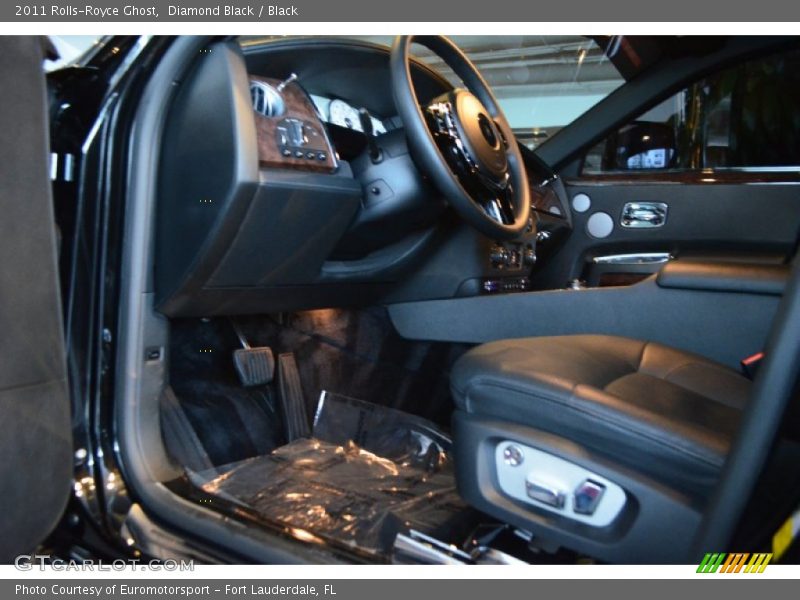 Diamond Black / Black 2011 Rolls-Royce Ghost