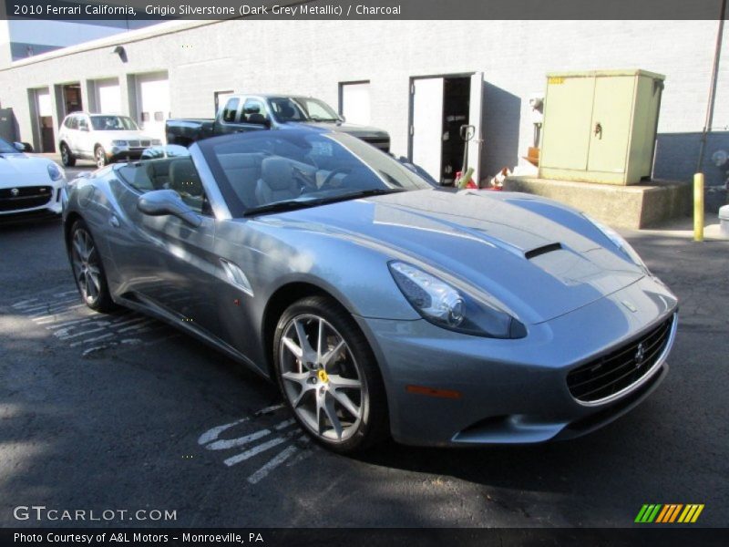 Front 3/4 View of 2010 California 