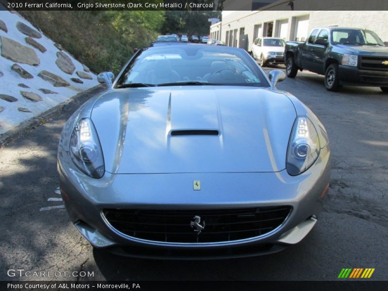  2010 California  Grigio Silverstone (Dark Grey Metallic)