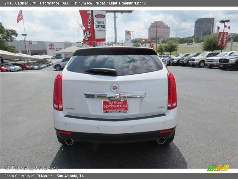 Platinum Ice Tricoat / Light Titanium/Ebony 2013 Cadillac SRX Performance FWD