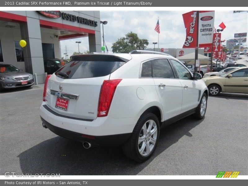 Platinum Ice Tricoat / Light Titanium/Ebony 2013 Cadillac SRX Performance FWD