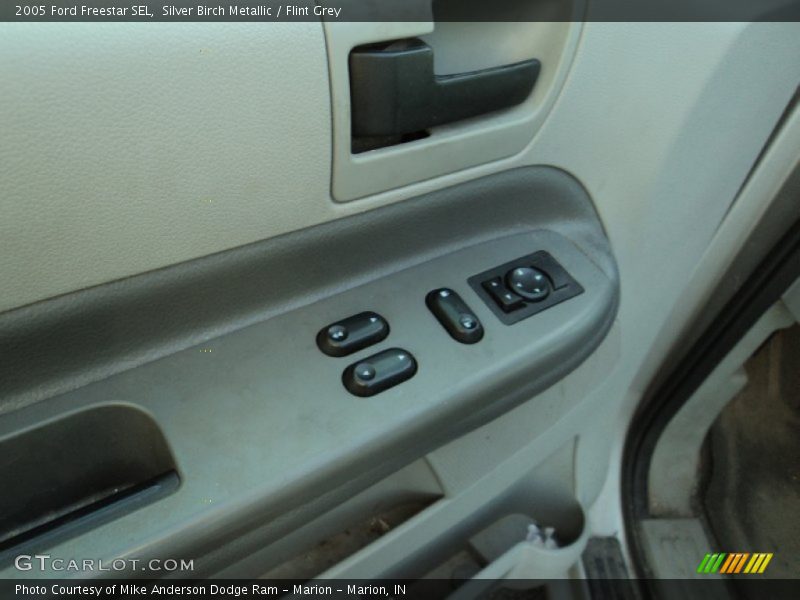 Silver Birch Metallic / Flint Grey 2005 Ford Freestar SEL