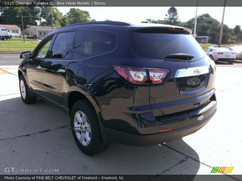 Blue Velvet Metallic / Ebony 2015 Chevrolet Traverse LS