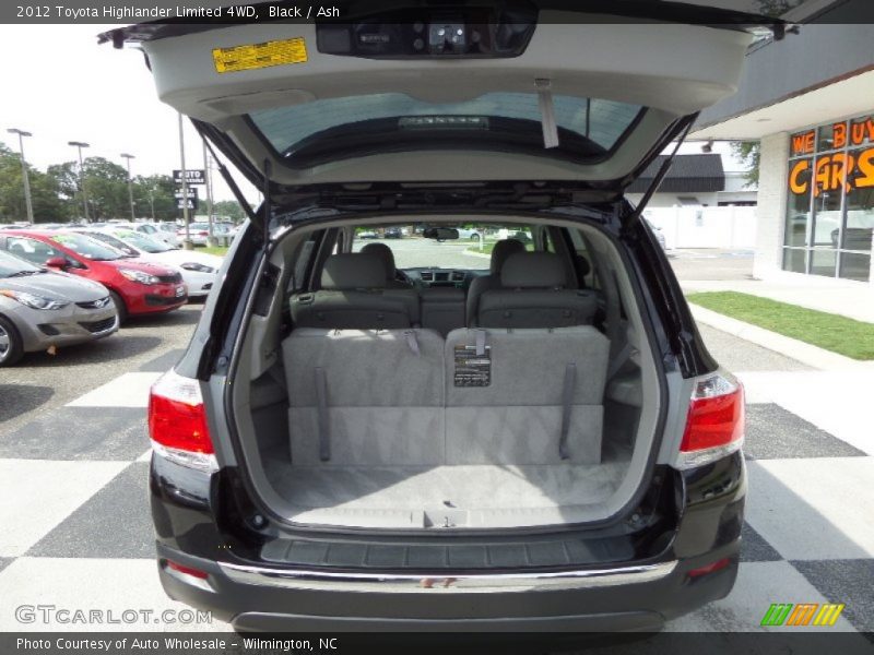 Black / Ash 2012 Toyota Highlander Limited 4WD