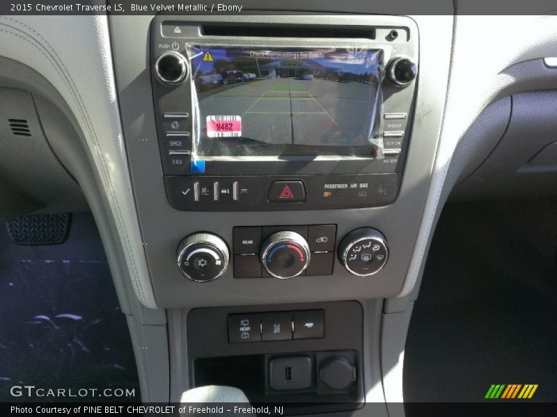 Blue Velvet Metallic / Ebony 2015 Chevrolet Traverse LS