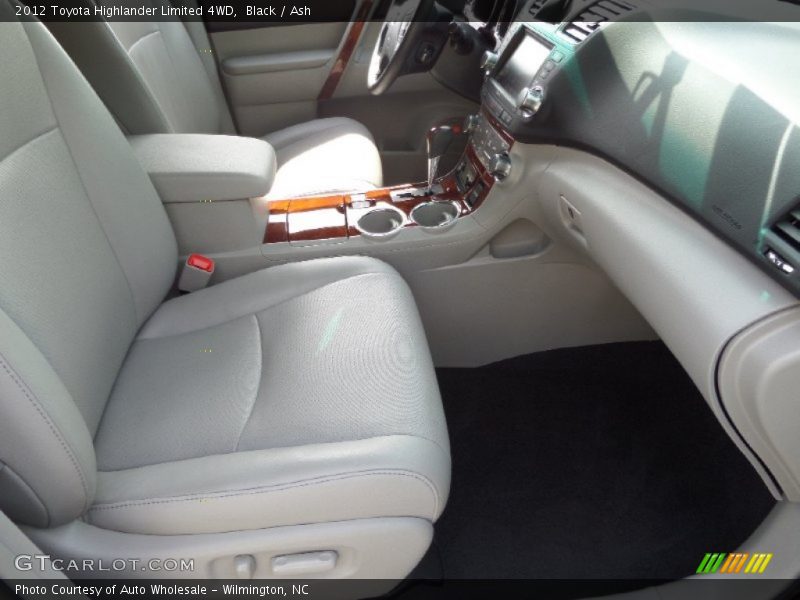 Black / Ash 2012 Toyota Highlander Limited 4WD
