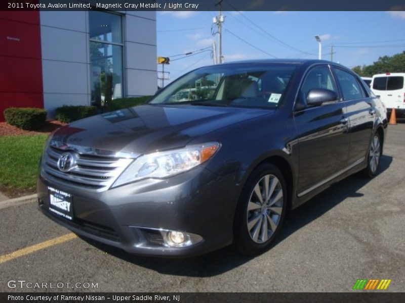 Magnetic Gray Metallic / Light Gray 2011 Toyota Avalon Limited