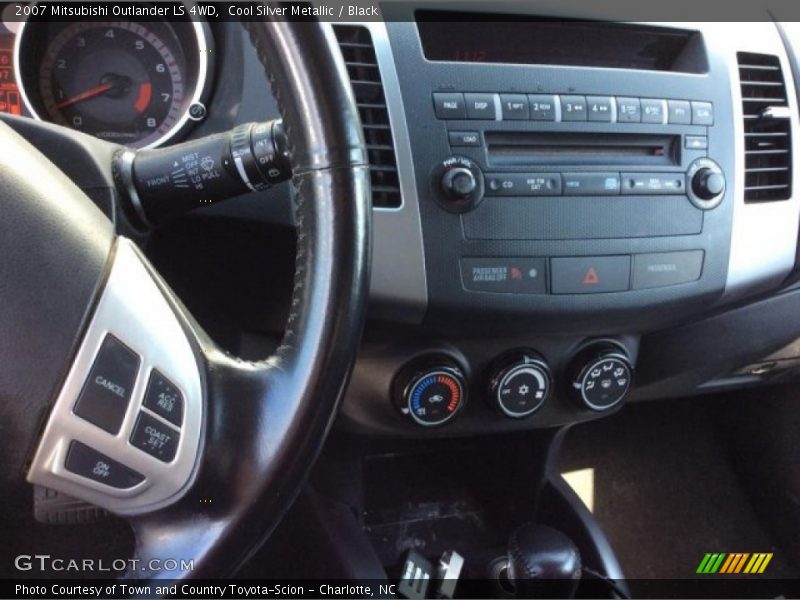 Cool Silver Metallic / Black 2007 Mitsubishi Outlander LS 4WD