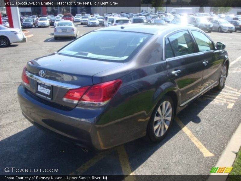 Magnetic Gray Metallic / Light Gray 2011 Toyota Avalon Limited