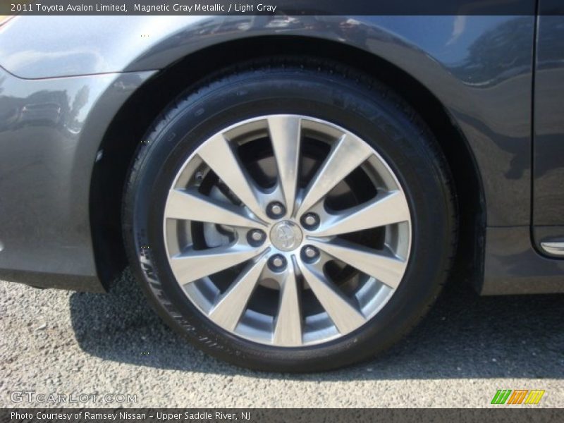 Magnetic Gray Metallic / Light Gray 2011 Toyota Avalon Limited