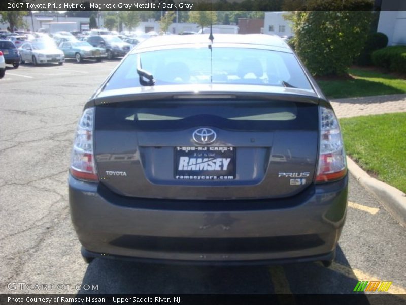 Magnetic Gray Metallic / Dark Gray 2007 Toyota Prius Hybrid