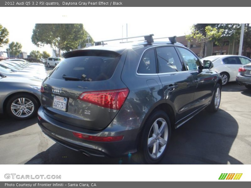 Daytona Gray Pearl Effect / Black 2012 Audi Q5 3.2 FSI quattro