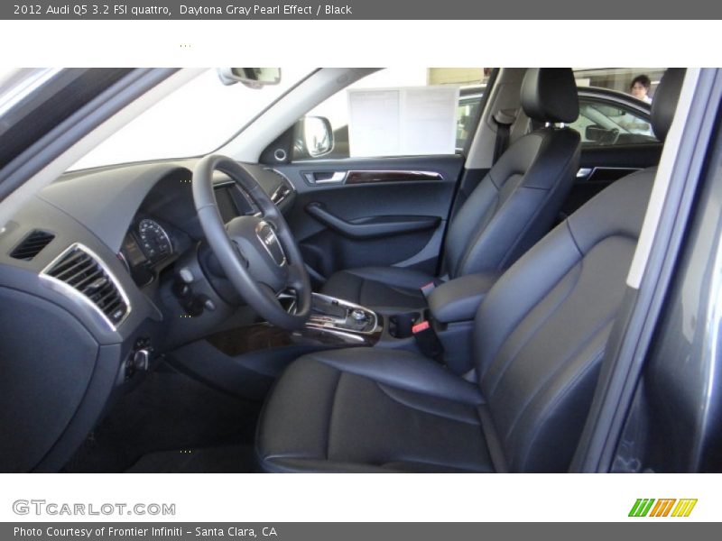 Daytona Gray Pearl Effect / Black 2012 Audi Q5 3.2 FSI quattro