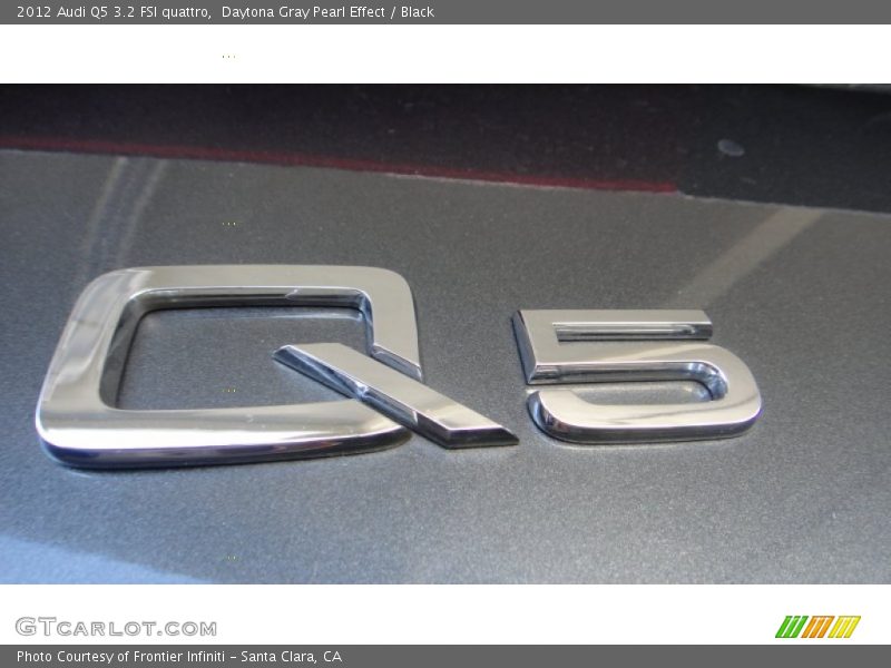 Daytona Gray Pearl Effect / Black 2012 Audi Q5 3.2 FSI quattro