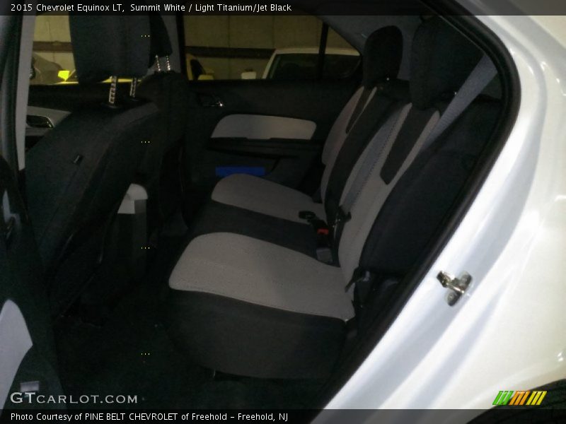 Summit White / Light Titanium/Jet Black 2015 Chevrolet Equinox LT