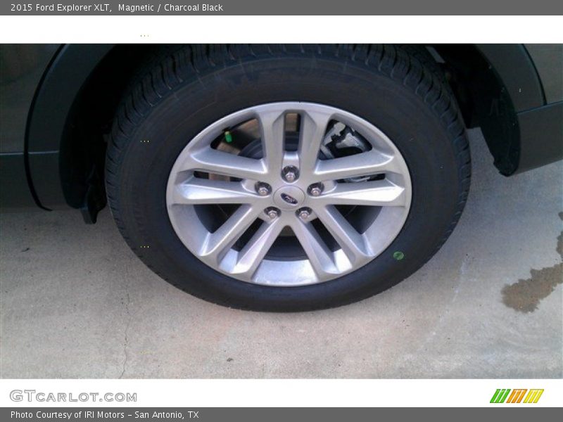Magnetic / Charcoal Black 2015 Ford Explorer XLT