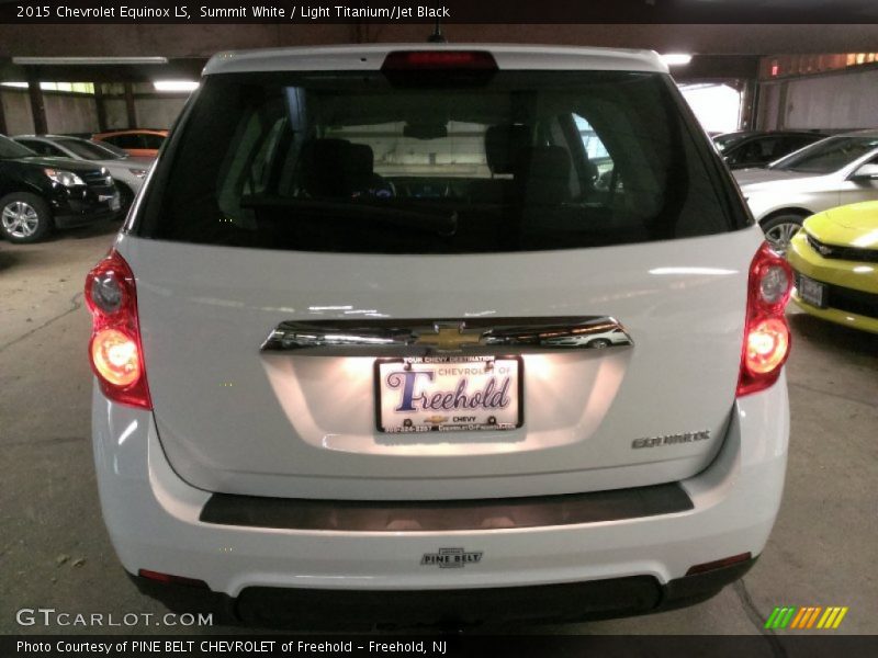 Summit White / Light Titanium/Jet Black 2015 Chevrolet Equinox LS