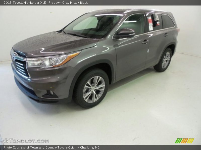 Predawn Gray Mica / Black 2015 Toyota Highlander XLE