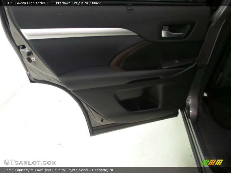 Predawn Gray Mica / Black 2015 Toyota Highlander XLE