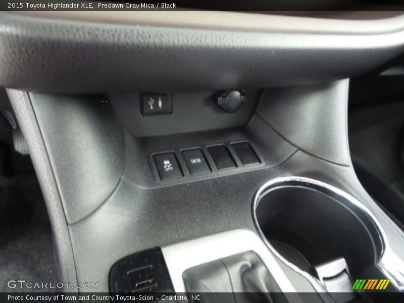 Predawn Gray Mica / Black 2015 Toyota Highlander XLE